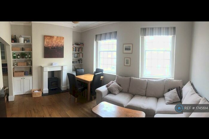 3 Bedroom Maisonette To Rent In Melbourne Street, Exeter, EX2