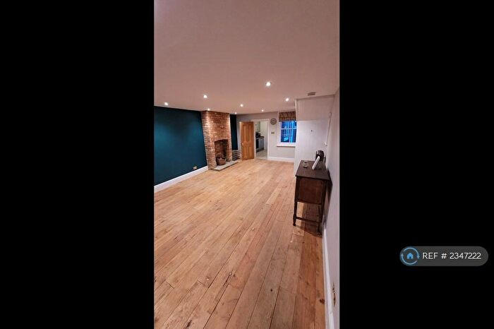 2 Bedroom Semi-Detached House To Rent In Tweseldown Road, Fleet, GU52