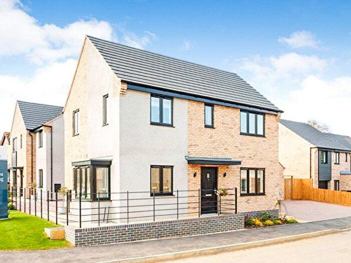 3 Bedroom Detached House For Sale In Cotton Close, Oundle, Peterborough, Northamptonshire, PE8