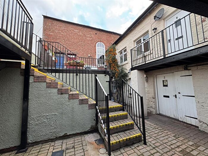 1 Bedroom Flat For Sale In Princess Street, Penrith, CA11