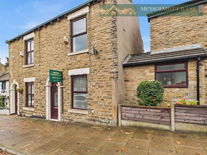 2 Bedroom End Of Terrace House For Sale In Stamford Road, Lees, Oldham, OL4