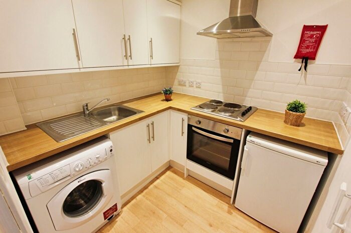 1 Bedroom Flat To Rent In Albert Street, Edinburgh, EH7