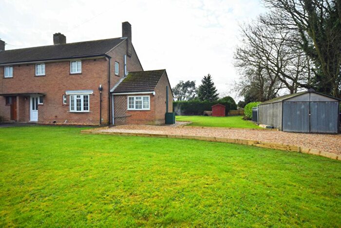 3 Bedroom Semi-Detached House For Sale In Church Walk, South Cockerington, LN11