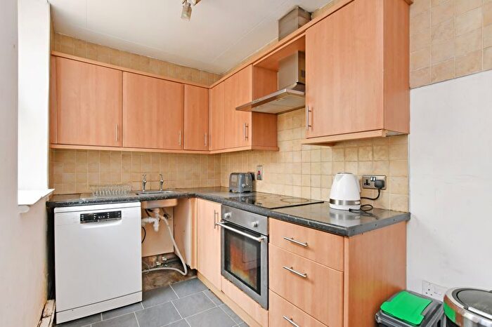 3 Bedroom Terraced House For Sale In Plymouth Road, Abbeydale, Sheffield, S7