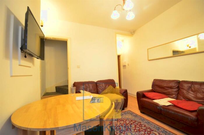 4 Bedroom Terraced House To Rent In Westminster Road Selly Oak, Birmingham, B29