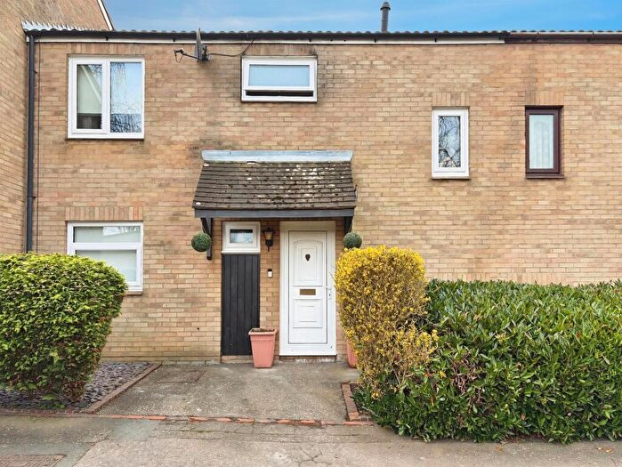 3 Bedroom Terraced House For Sale In Braybrook, Orton Goldhay, Peterborough, PE2
