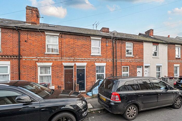 2 Bedroom Terraced House For Sale In Amity Road, Reading, Berkshire, RG1