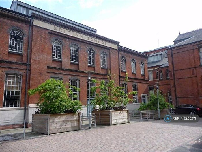 2 Bedroom Flat To Rent In Scholars Gate, Birmingham, B1