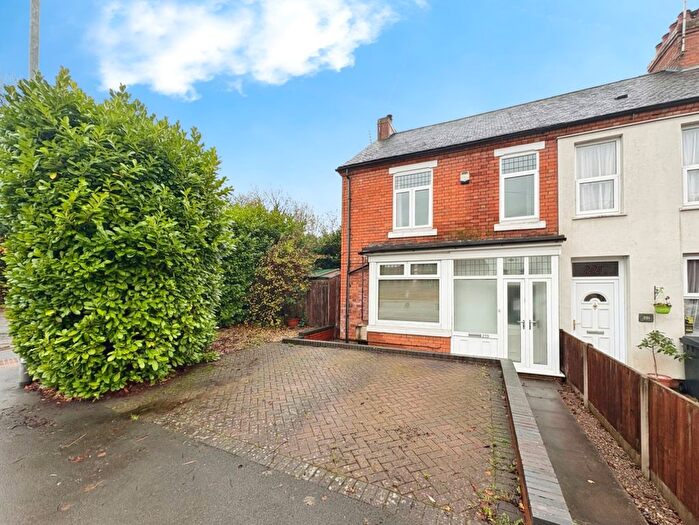 3 Bedroom Semi Detached House For Sale In Birmingham Road, Redditch, B97