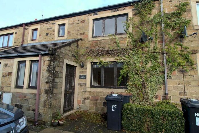 3 Bedroom Cottage For Sale In Orchard Close, Summerbridge, Harrogate HG3