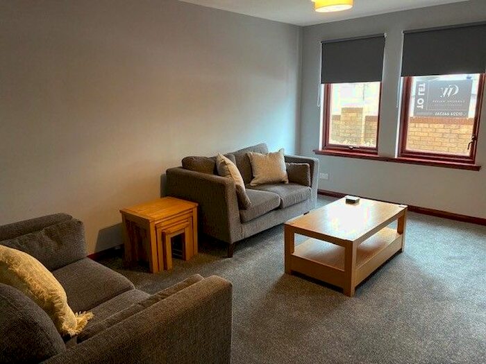 2 Bedroom Flat To Rent In Bloomfield Court, City Centre, Aberdeen, AB10