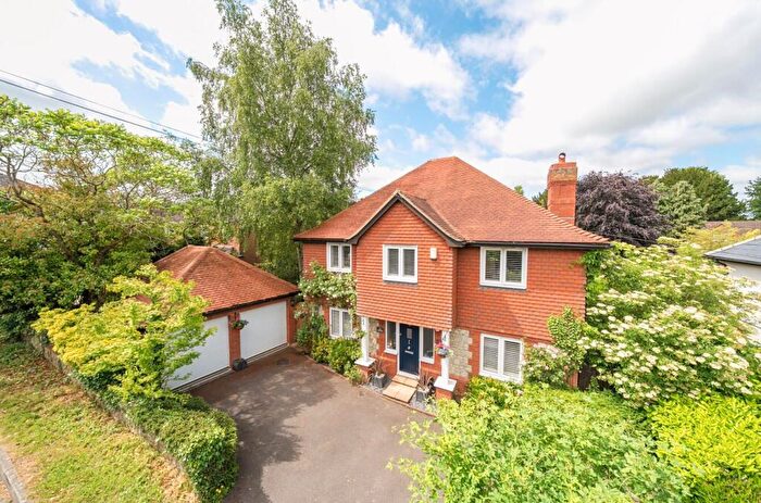 4 Bedroom Detached House For Sale In Stylish Executive Residence, The Rocks Road, East Malling, ME19