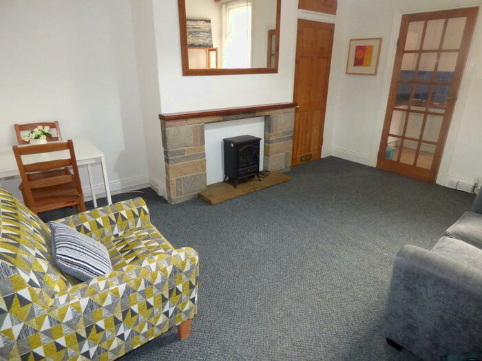 1 Bedroom Flat To Rent In Simonside Terrace, Heaton, NE6