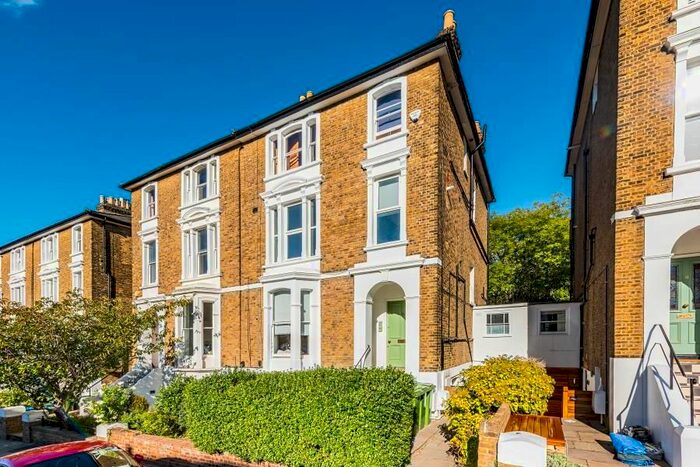 1 Bedroom Flat To Rent In Mount Ararat Road, Richmond, TW10