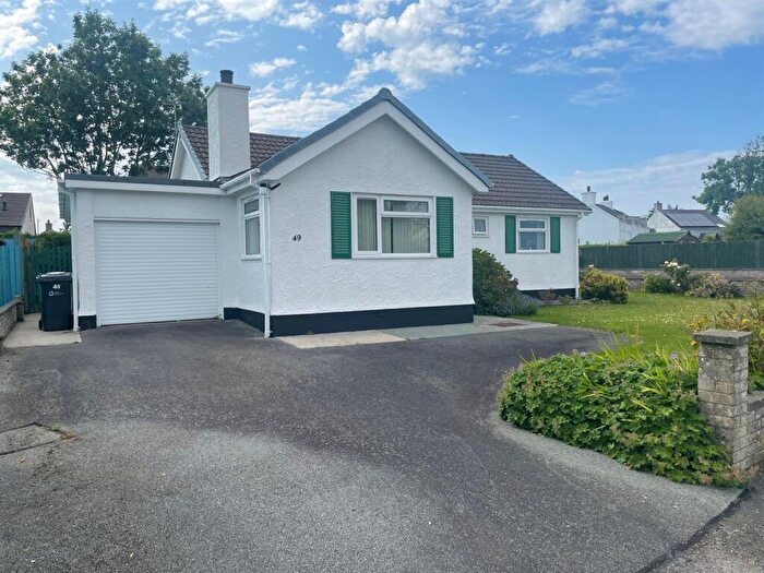 3 Bedroom Detached Bungalow For Sale In Craig Y Don Estate, Benllech, Tyn-Y-Gongl, LL74