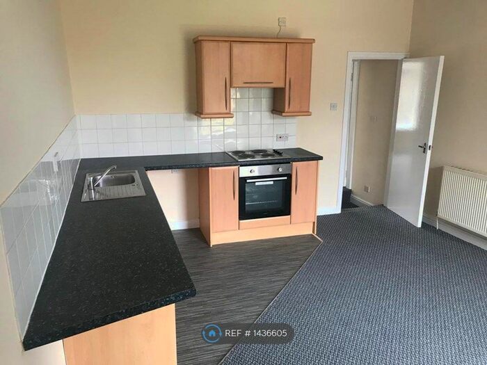 1 Bedroom Flat To Rent In Walton Street, Colne, BB8