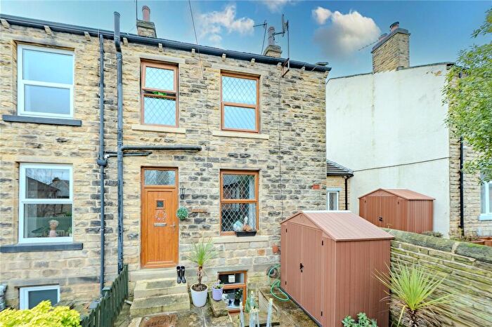 1 Bedroom Terraced House For Sale In Arthur Terrace, Farsley, Pudsey, West Yorkshire, LS28