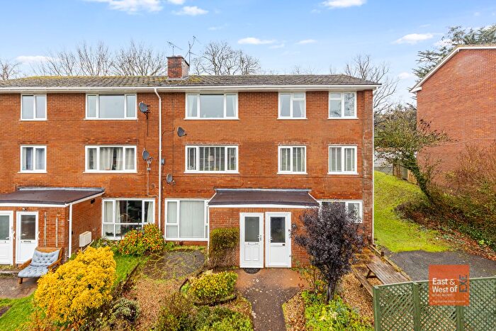 2 Bedroom Flat For Sale In Altamira, Topsham, Exeter, EX3