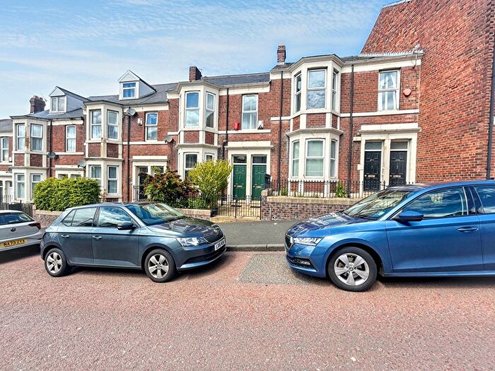 4 Bedroom Terraced House To Rent In Whitehall Road, Bensham, Gateshead, NE8