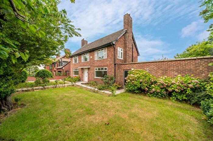 4 Bedroom Detached House To Rent In St. Andrews Road, Blundellsands, L23