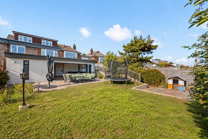 5 Bedroom Detached House For Sale In Firle Road, Lancing, BN15
