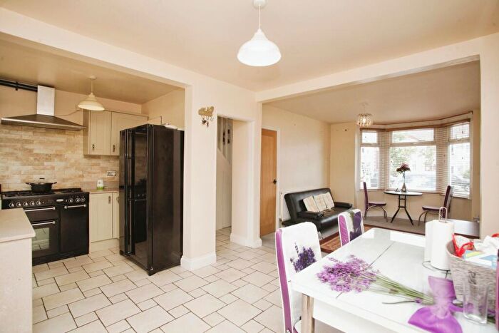 3 Bedroom Terraced House For Sale In Wallace Road, Keresley, Coventry, CV6