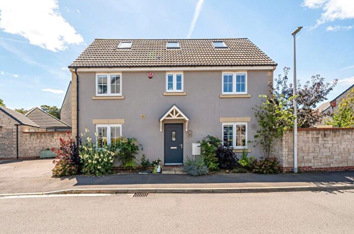 6 Bedroom Detached House For Sale In Colliers Gardens, Backwell, BS48