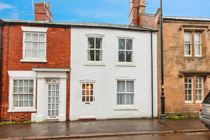 3 Bedroom Terraced House For Sale In Eastgate, Sleaford, NG34