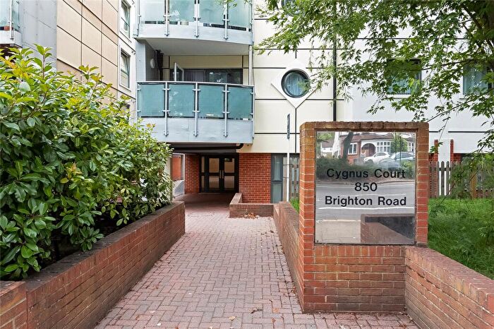 2 Bedroom Apartment For Sale In Brighton Road, Purley, CR8