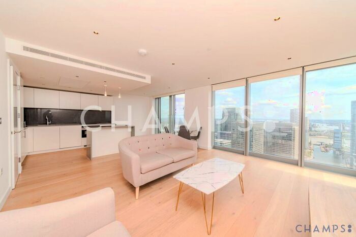 2 Bedroom Flat To Rent In Marsh Wall, , Landmark Pinnacle, Canary Wharf, E14