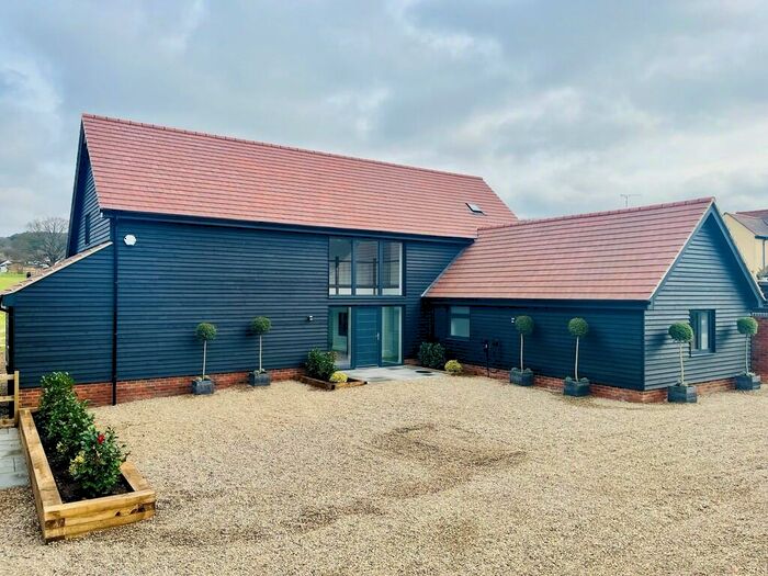 4 Bedroom Detached House For Sale In Mount End, Theydon Mount, CM16