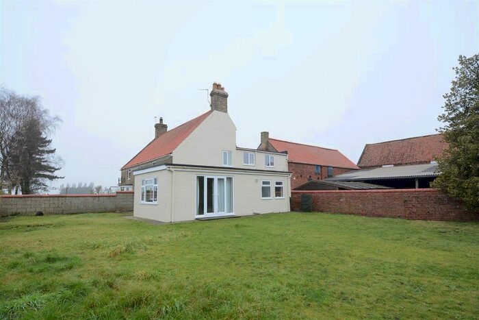 3 Bedroom Semi-Detached House To Rent In North Carr Farm, Hotham, York, YO43