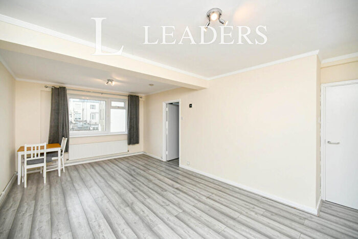 2 Bedroom Apartment To Rent In Coombe Lea, Grand Avenue Hove, BN3
