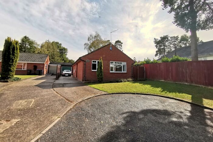 3 Bedroom Bungalow To Rent In Eyres Drive, Alderbury, Salisbury, SP5