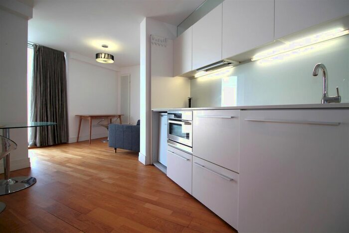 1 Bedroom Flat To Rent In Highcross Lane, Leicester, LE1