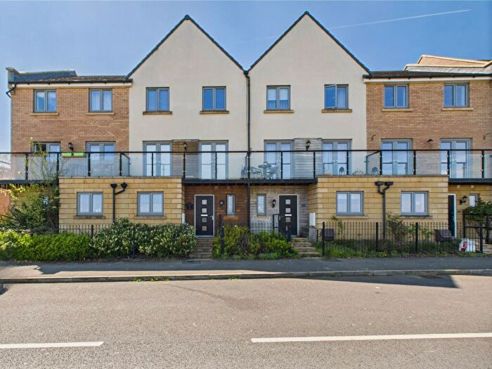 4 Bedroom Terraced House For Sale In Kestrel Road, Corby, Northamptonshire, NN17