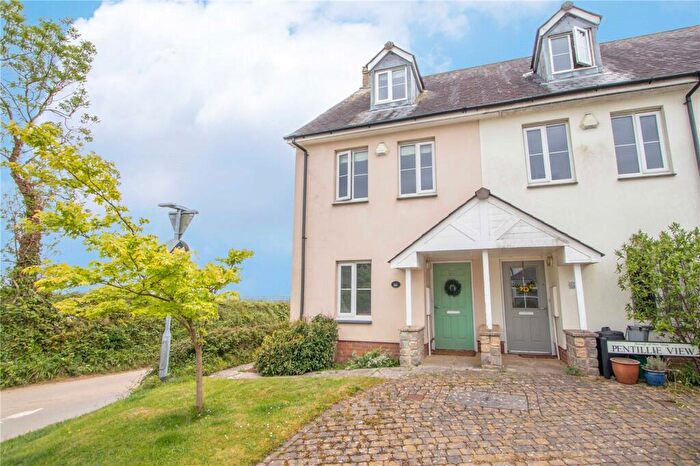 3 Bedroom End Of Terrace House For Sale In Bere Alston, Yelverton, PL20