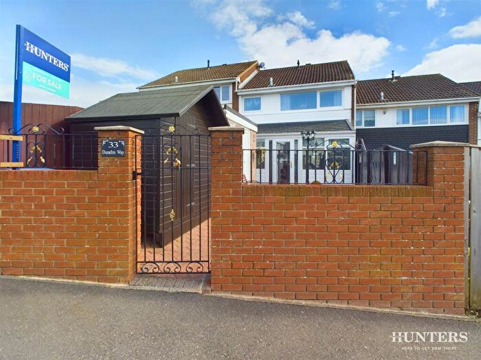 3 Bedroom Terraced House For Sale In Dunelm Way, Consett, DH8