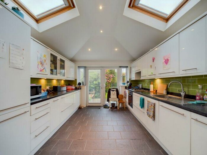 3 Bedroom House For Sale In Woodlands Road, Haywards Heath, RH16