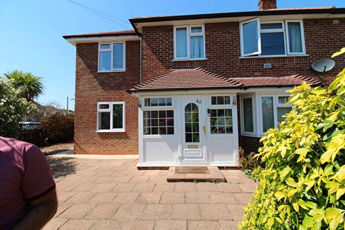 3 Bedroom Semi-Detached House To Rent In Sherborne Road, Feltham, TW14