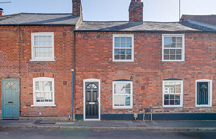 2 Bedroom Terraced House To Rent In High Street, Redbourn, St. Albans, AL3