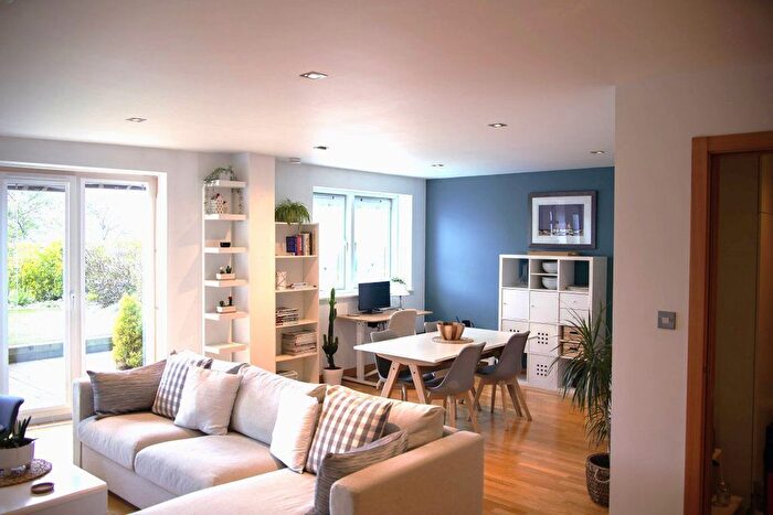 2 Bedroom Flat To Rent In Western Harbour Place, Edinburgh, EH6