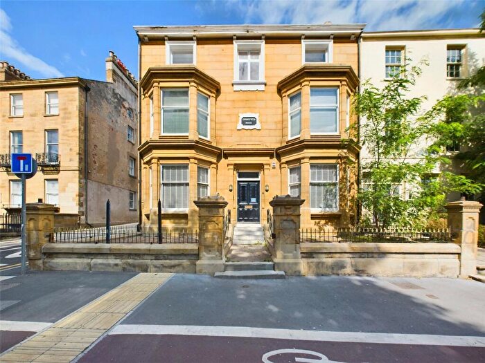 1 Bedroom Apartment To Rent In Albion Place, South Parade, Doncaster, South Yorkshire, DN1