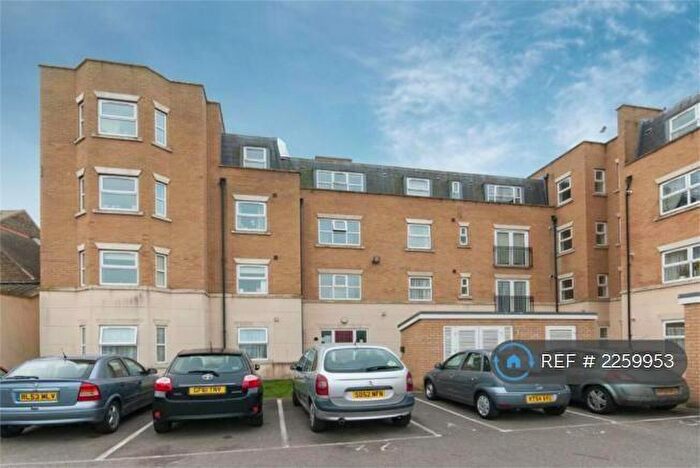 2 Bedroom Flat To Rent In Turner Heights, Margate, CT9