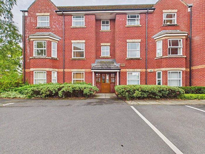 2 Bedroom Apartment For Sale In Weavers Green, Northallerton, North Yorkshire, DL7