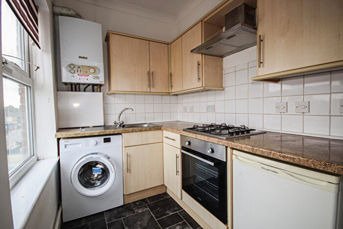 1 Bedroom Flat To Rent In Boxley Road, Maidstone, Kent, ME14