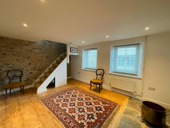 1 Bedroom Cottage To Rent In Tockington Green, Tockington, Bristol, BS32