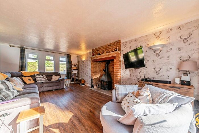 4 Bedroom Detached House For Sale In Main Street, Normanton, Grantham, NG32