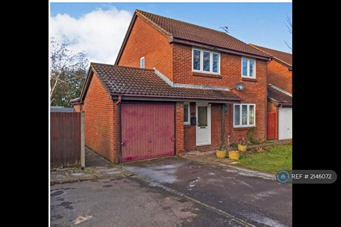 4 Bedroom Detached House To Rent In Sharp Close, Aylesbury, HP21