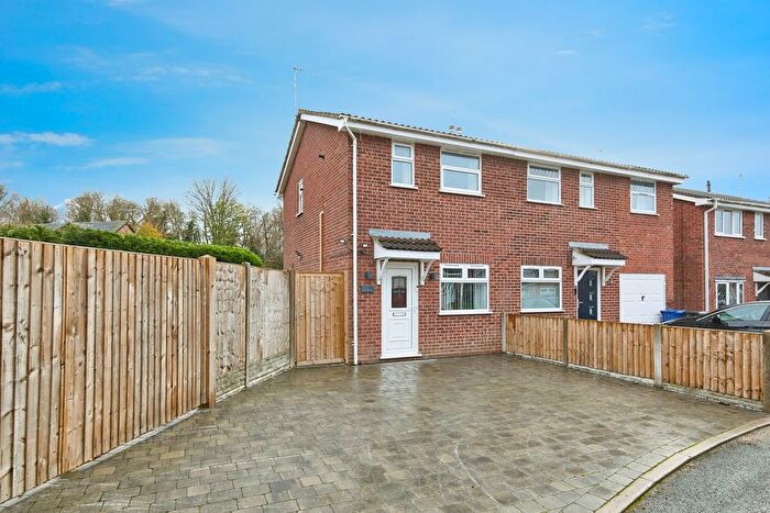 2 Bedroom Semi Detached House For Sale In Duchy Close, Stretton, Burton-On-Trent, DE13